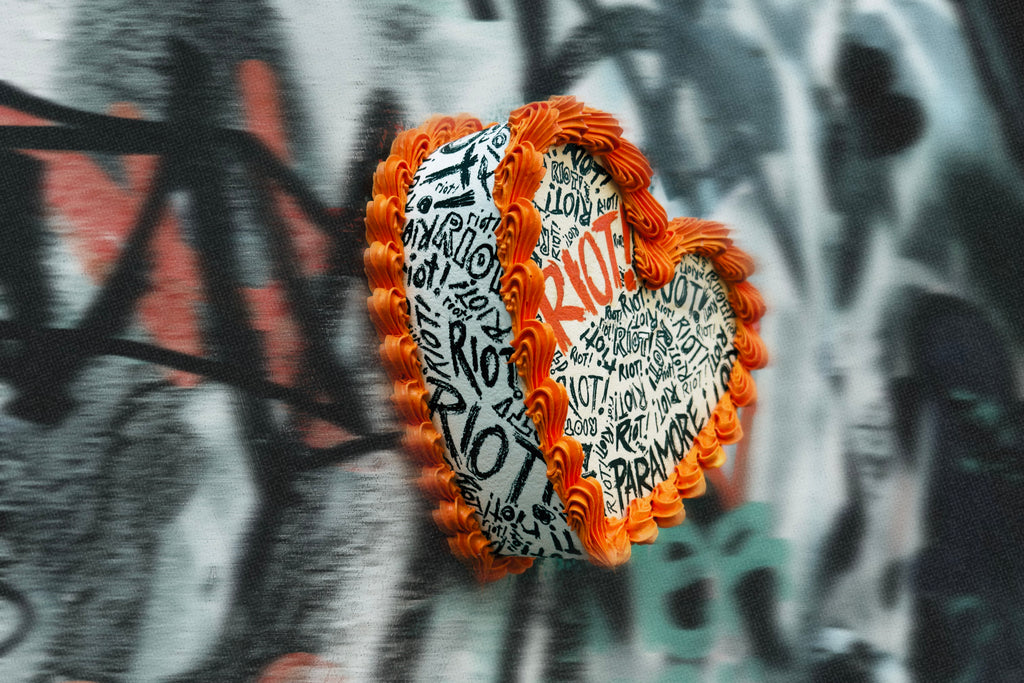 Paramore Riot Frosted Fake