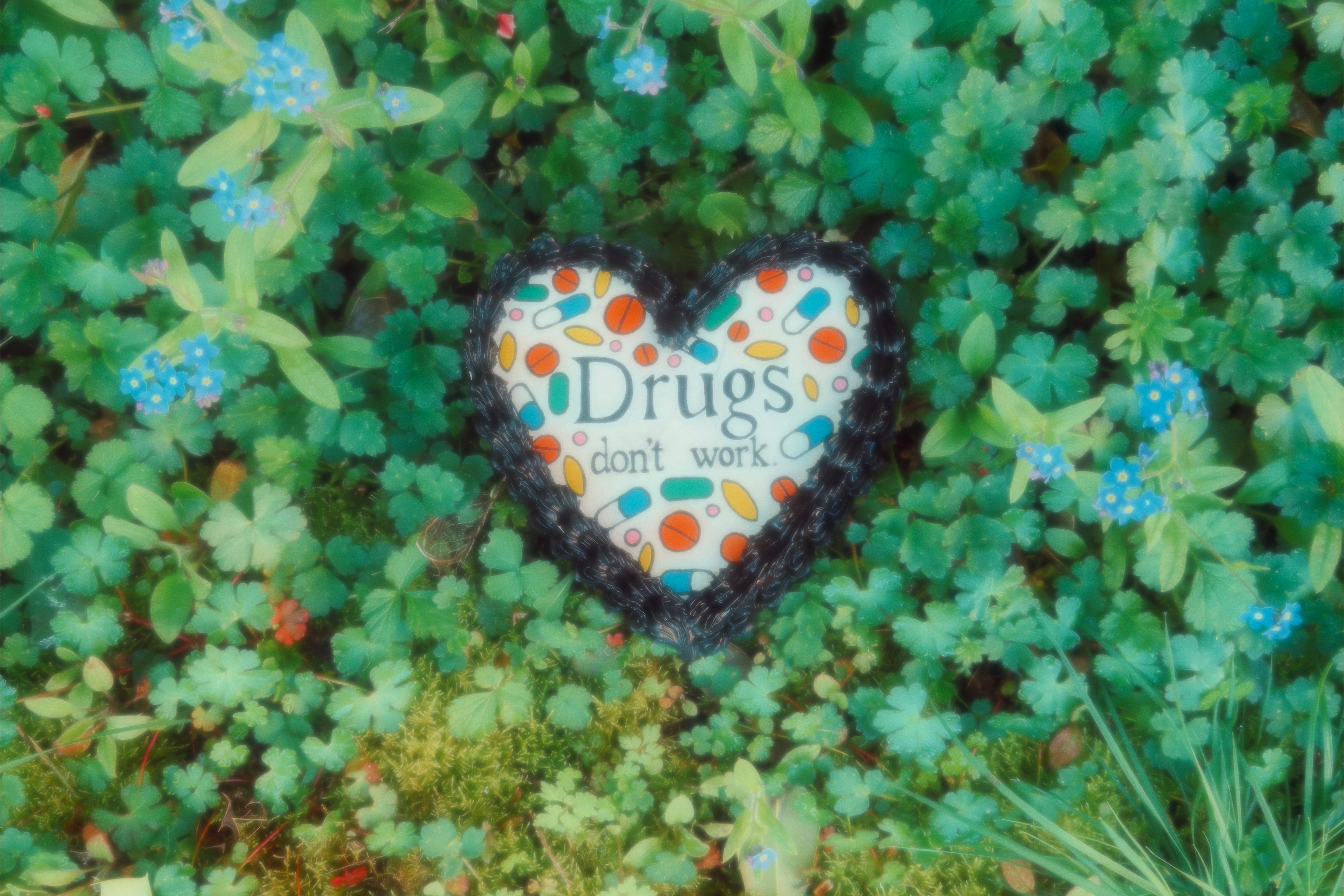 Drugs don’t work Frosted Fake